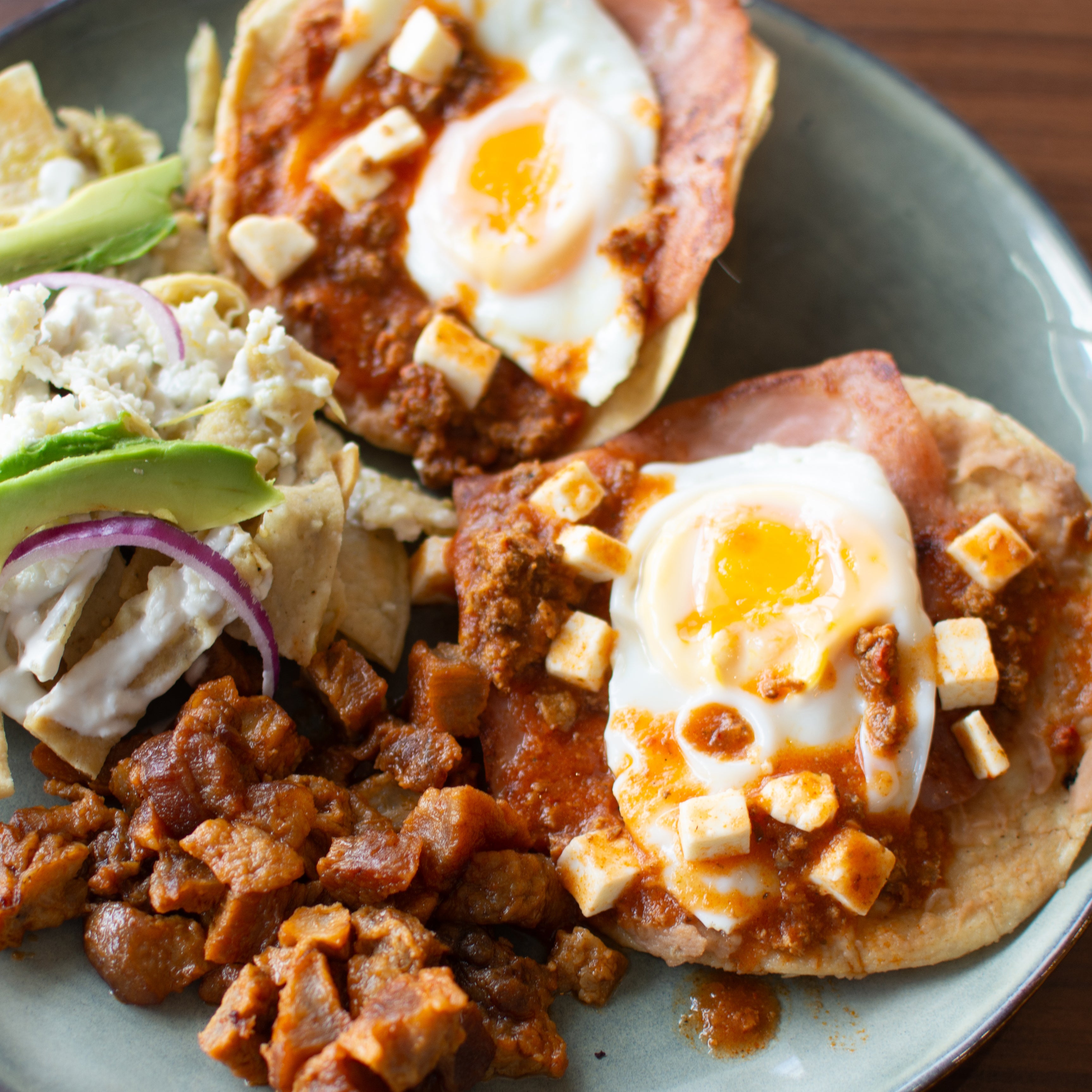 Huevos Montados